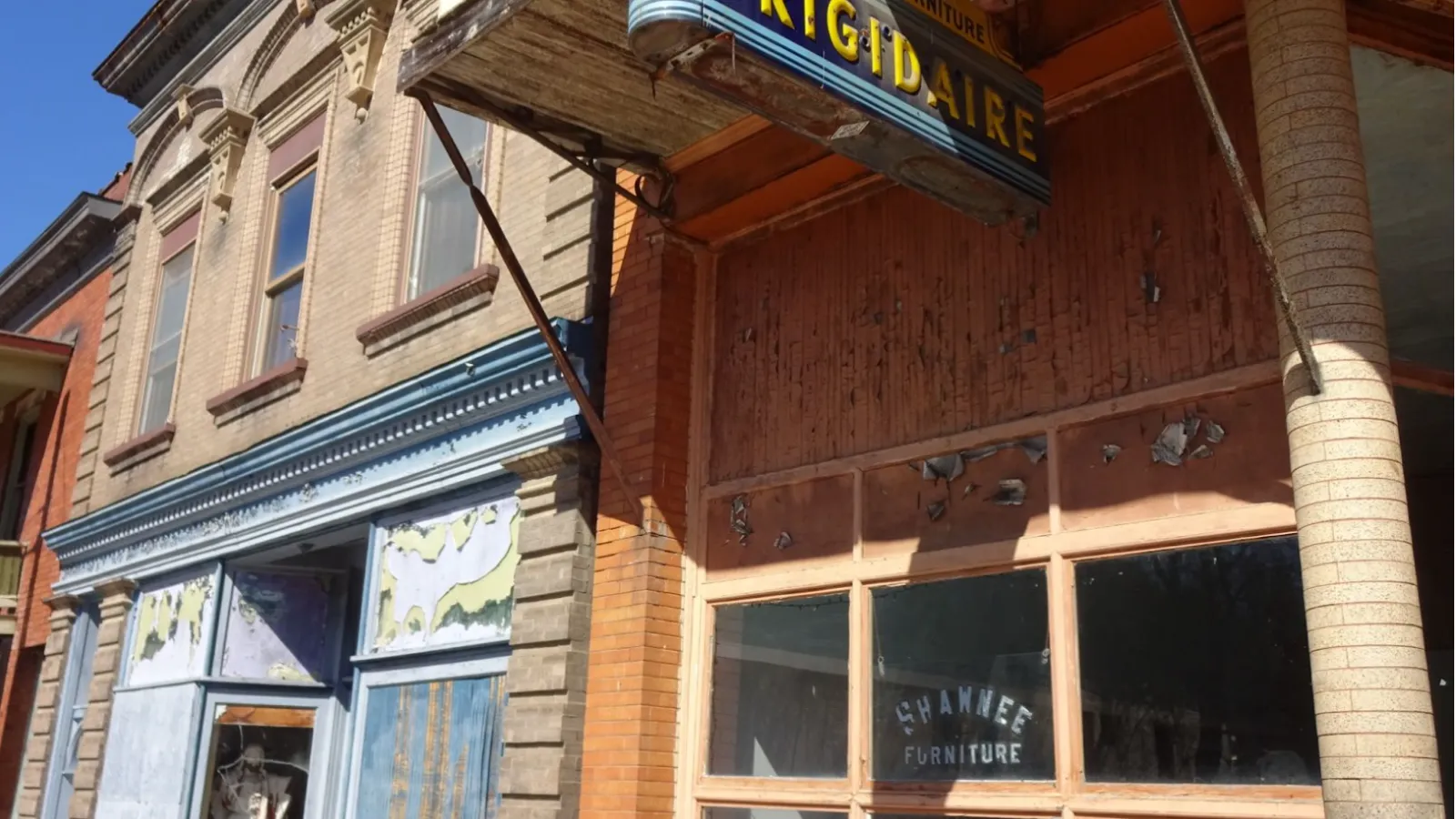 Shawnee Furniture Frigidaire Sign