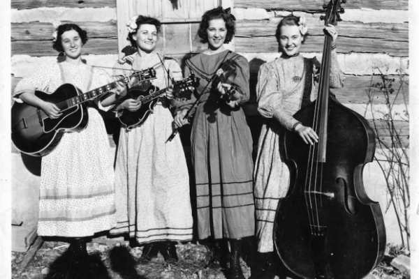 Banjo Pickin' Girls and Fiddlin' Women Banjo Pickin' Girls and Fiddlin' Women