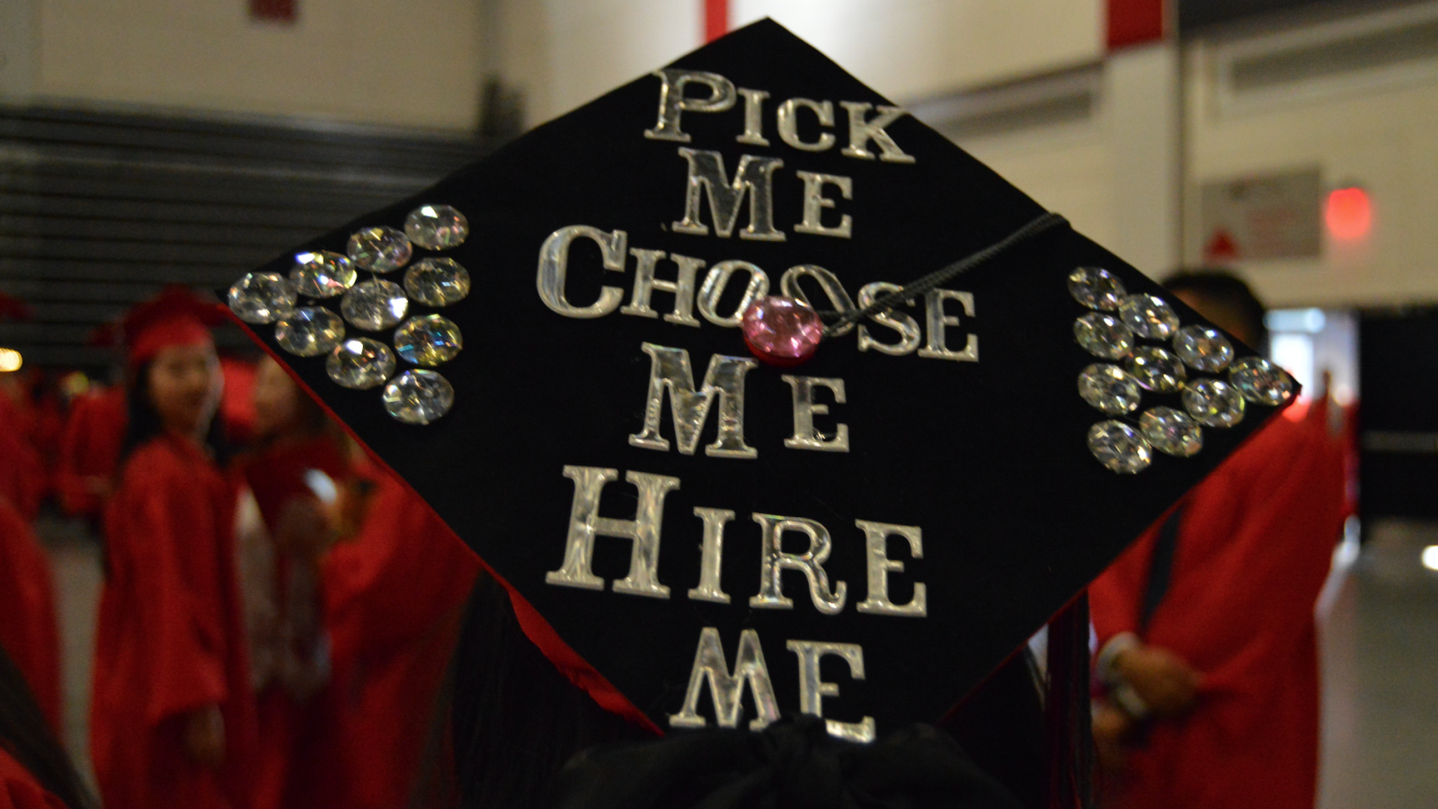 College grads stuck with low wages as hiring heats up – The Denver Post